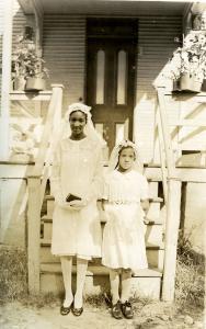 May Procession photo, Helen Bennett and Geraldine Parker, May 1928