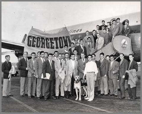 1949 Football Team with Butch the mascot