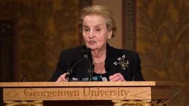 Photo of Madeleine Albright at a Georgetown University podium